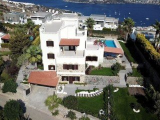 Bodrum Yalikavak Incredible Mansion with Semi-Olympic Swimming Pool