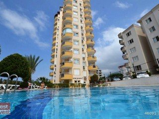 Alanya Mahmutlar pool in the site in the property 2+1