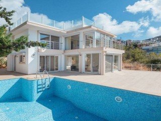3+1 Modern Villa in Kalkan Barracks very close to the Sea