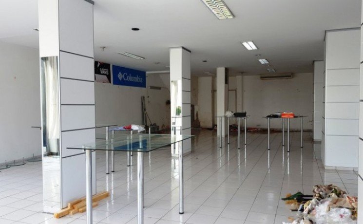 kemer-commercial-store-for-rent-450-m2-on-main-road-big-3