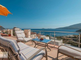 Luxury Villa with 5 bedrooms near the Sea in Kalkan's calamari Bay