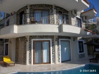 Luxury villa for sale in Kalkan 4 bedrooms 425 m2