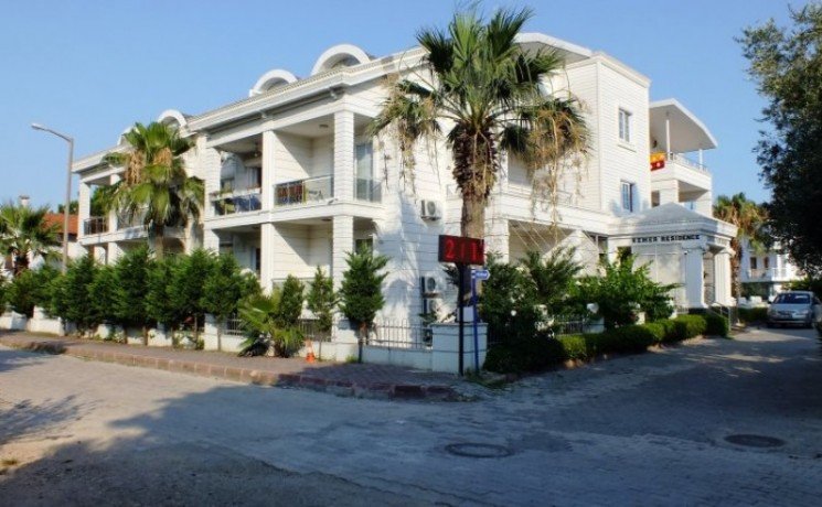 luxury-apartments-for-sale-in-kemer-100-meters-to-beach-clubs-big-1