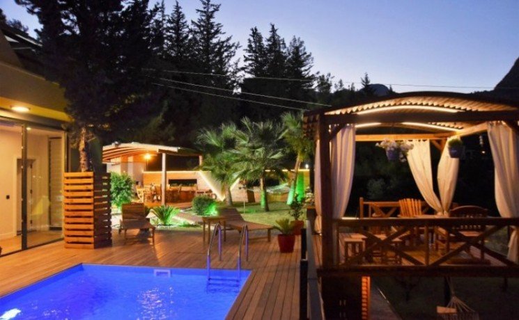 konyaalti-villa-for-sale-2-bedroom-7-km-to-beach-big-0