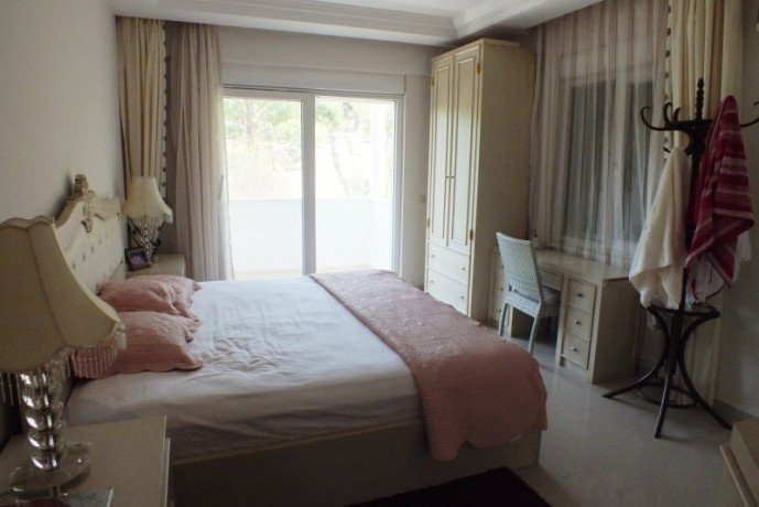turkish-riviera-house-for-sale-by-beach-in-kemer-big-9