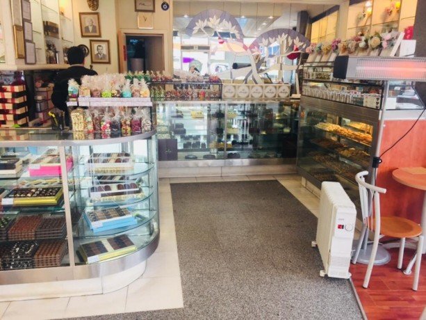 business-shop-for-sale-operating-between-kadikoy-and-the-quay-big-3