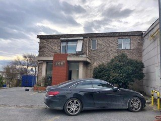 Istanbul warehouse complex for rent 5.600 sqm in Kartal Yakacik Caddesi