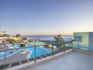 Own a Magnificent Residence in Alanya Seaside, Excellent Rental Investment