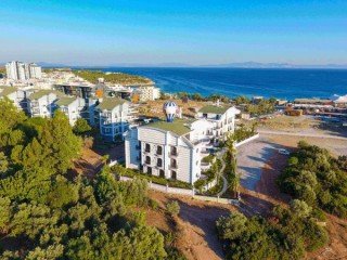 Duplex Penthouse has a Terrace with a Sea View Altinkum- Didim